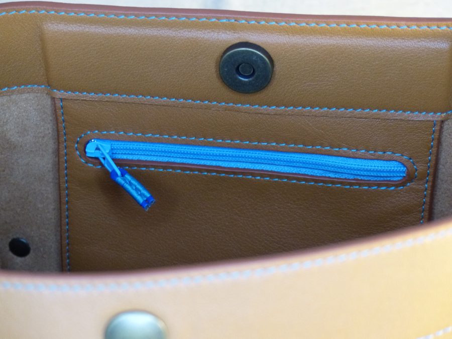 Sac seau porté à l'épaule