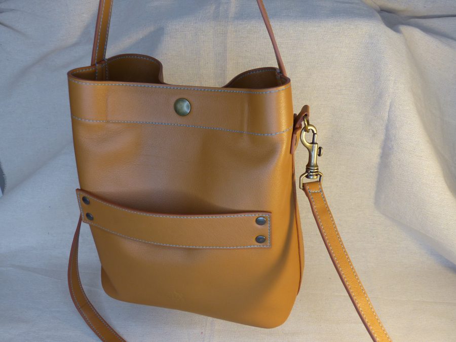 Détail de la poche intérieure du sac seau