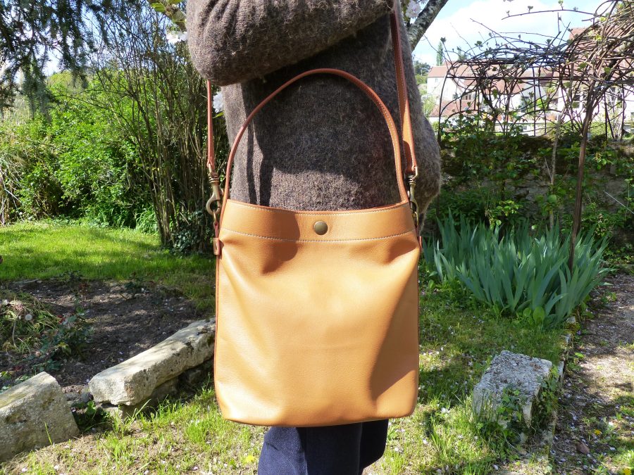 Détail de la fermeture du sac seau